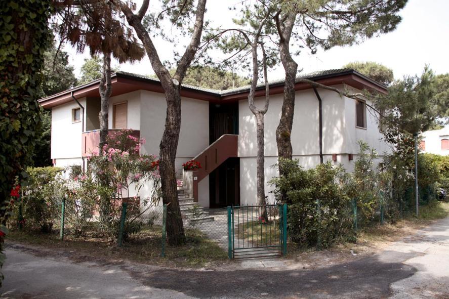 Villa Chiara Rosolina Mare Exterior photo